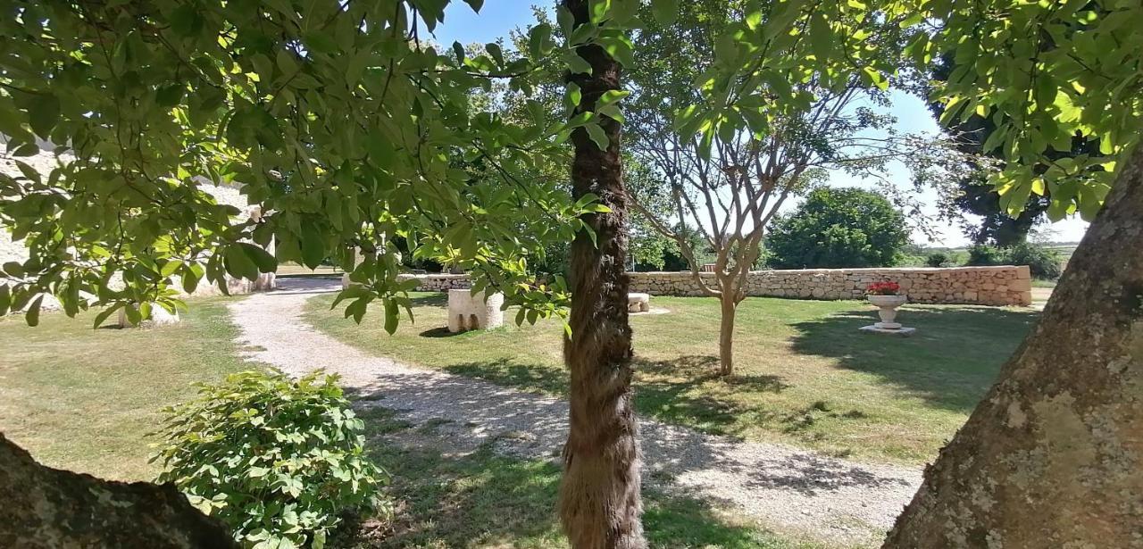 Domaine De Gaia, Piscine, Petanque, Ping Pong, Proche Saint-Emilion Bed & Breakfast Guillac  Exterior photo